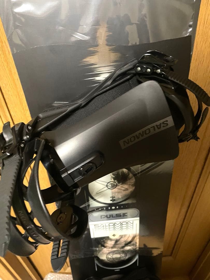 新品未使用　サロモン 2点セット スノーボード156 &ビンディングM セット