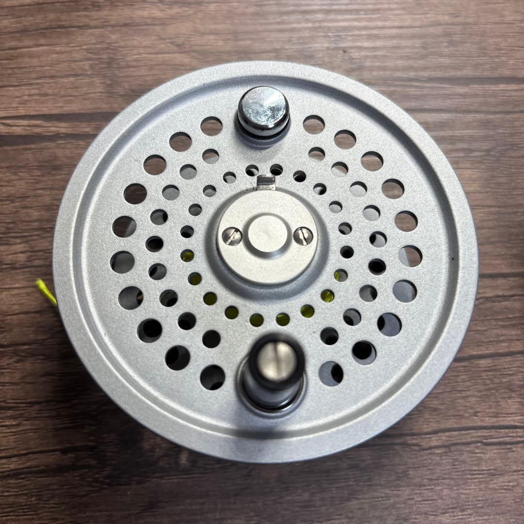 BATTENKILL Silver Series DISC 5/6 フライリール