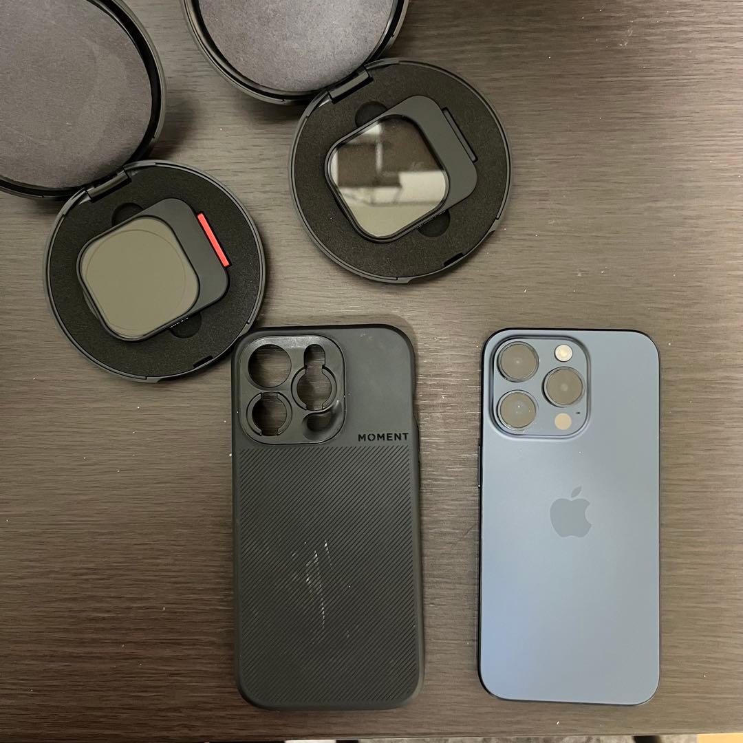 iPhone 15 Pro（ブルー）＋ Momentケース & フィルターセット