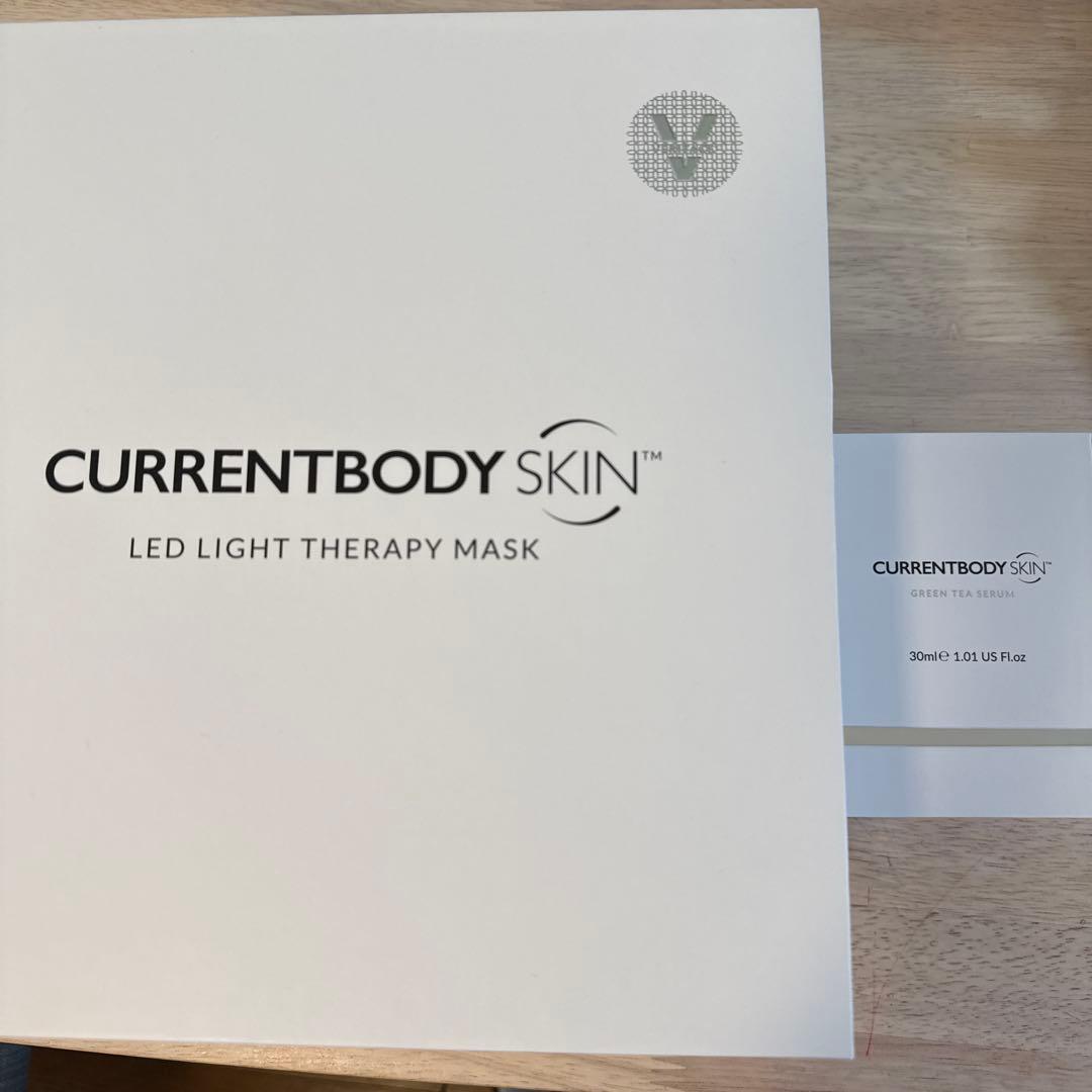 カレントボディスキン　LED ライトセラピーマスク&グリーンティーセラム
