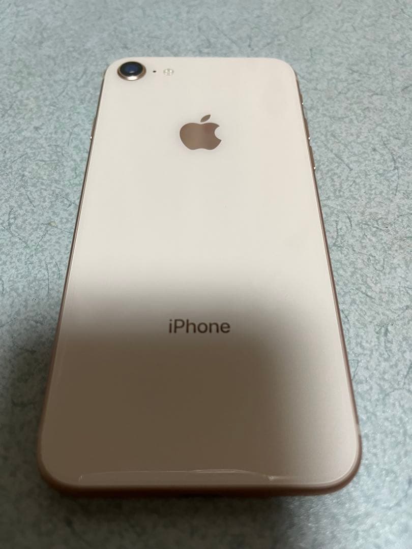 Apple iPhone 8 64GB ゴールド 本体