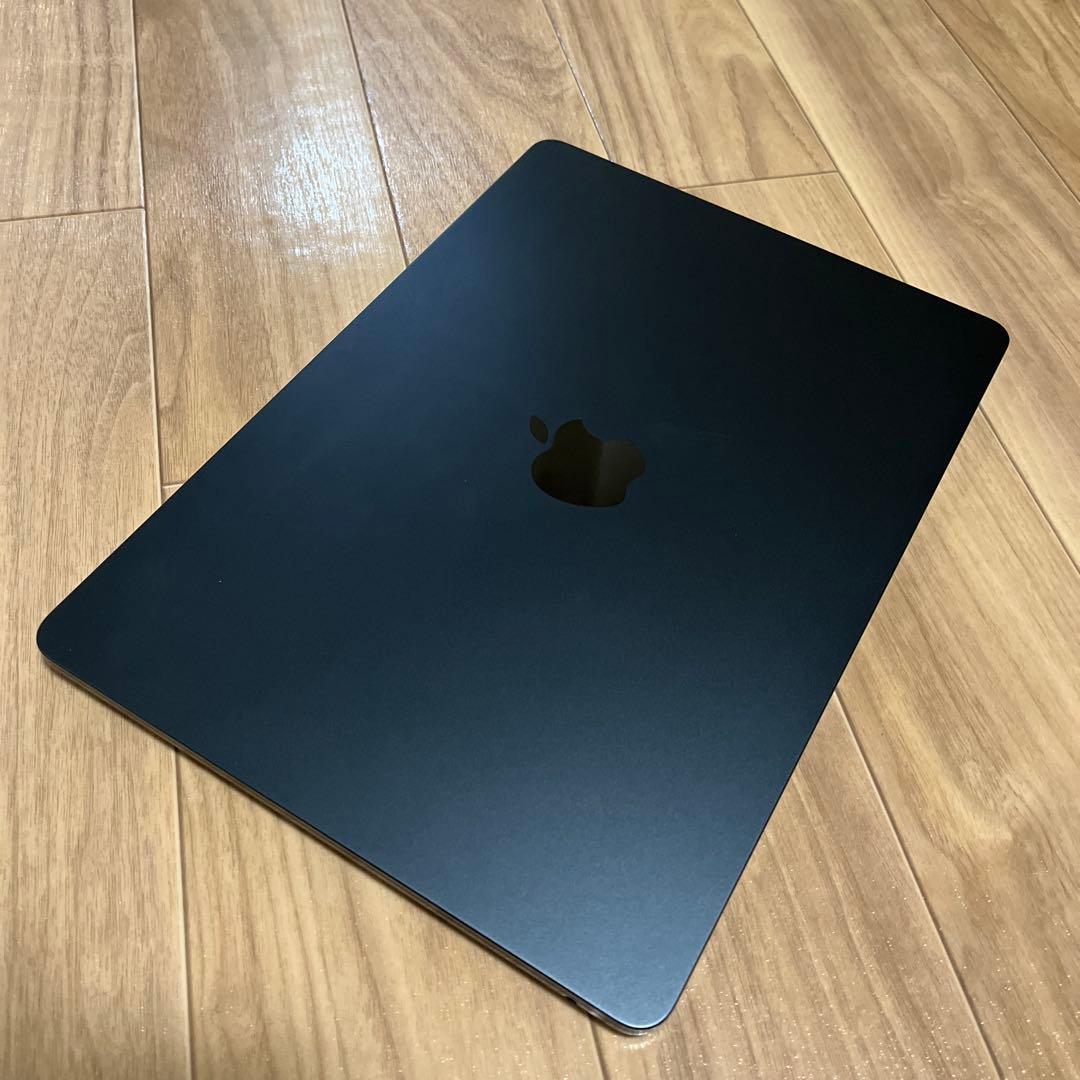 MacBook Air M2 2022 13インチ 16GB 512GB