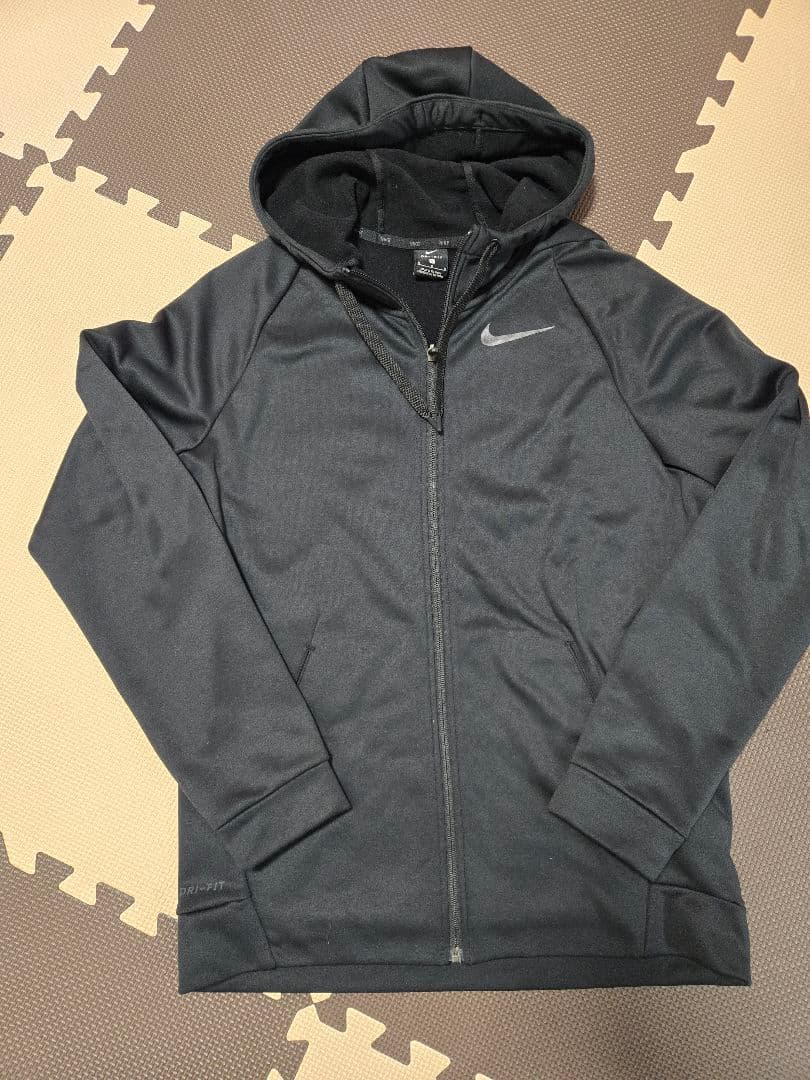 Nike フード付きジャージ上下セット ブラック　セットアップ　美品