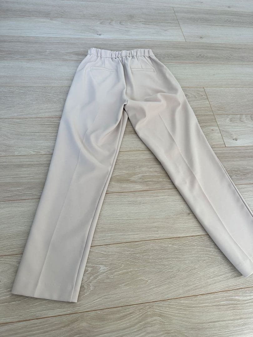 dolce メゾンドドルチェ　オケージョンセットアップ　ベージュM