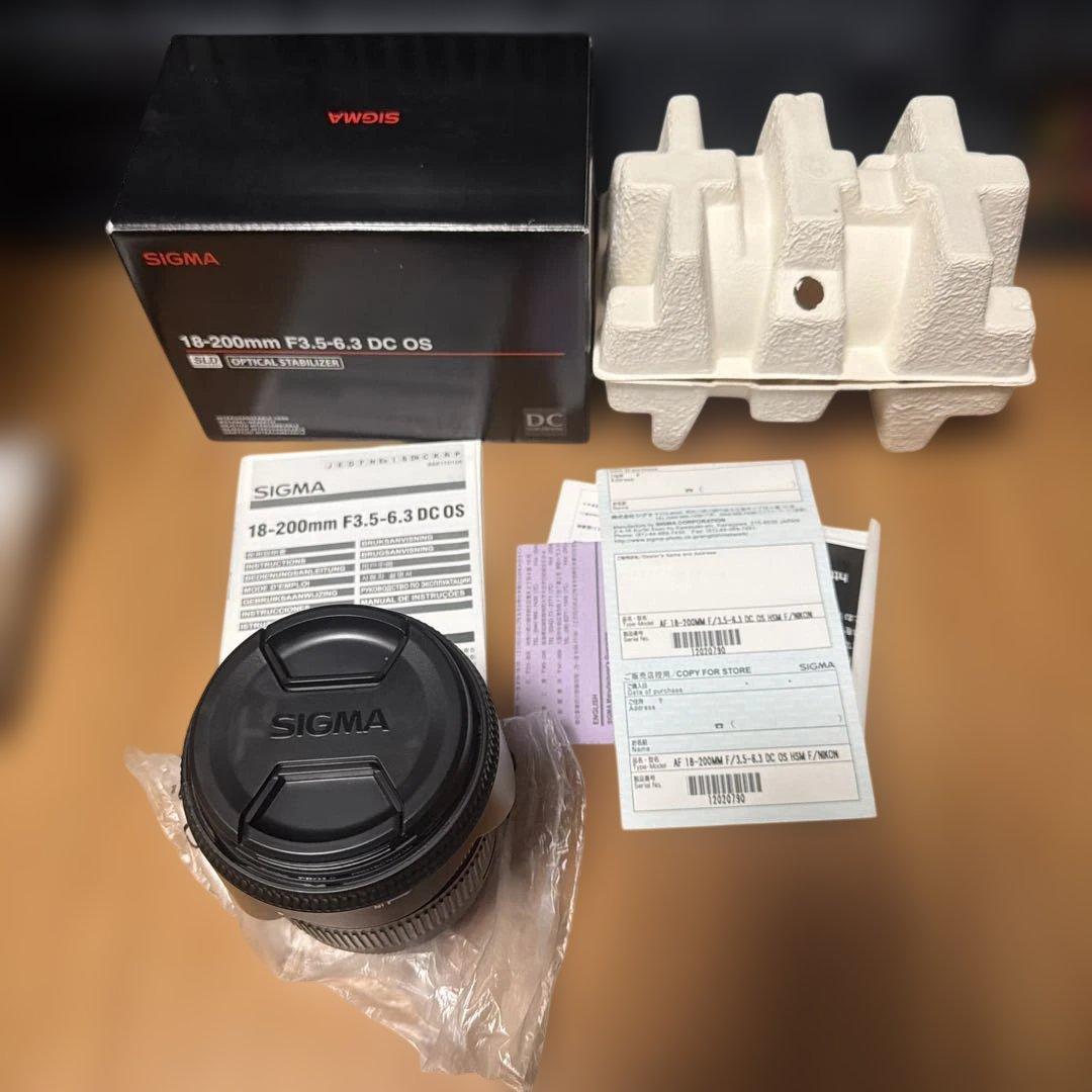 極美品 SIGMA 18-200mm F3.5-6.3 DC OS