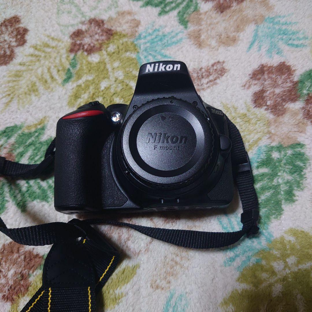 【美品】Nikon D5600 18-55 VR+70-300VR kit