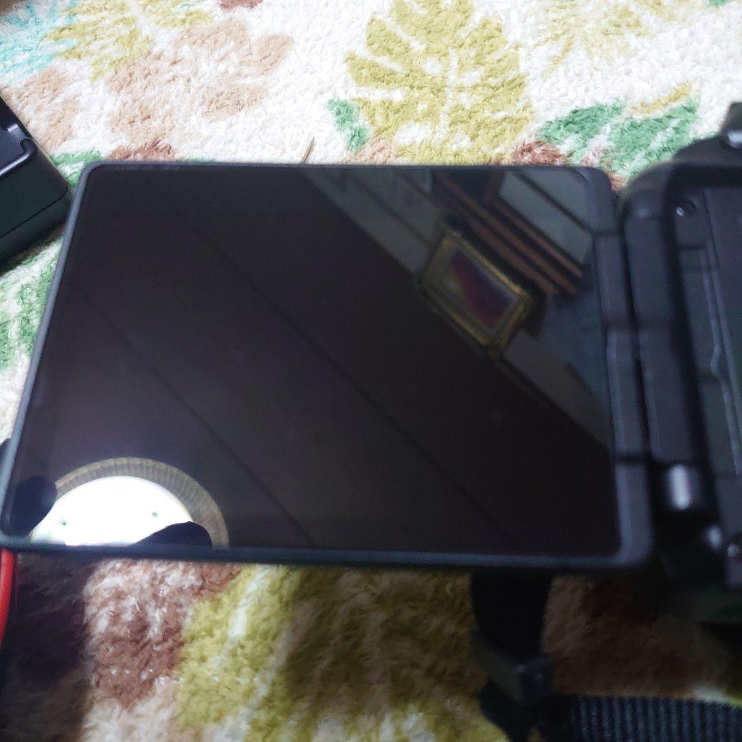 【美品】Nikon D5600 18-55 VR+70-300VR kit