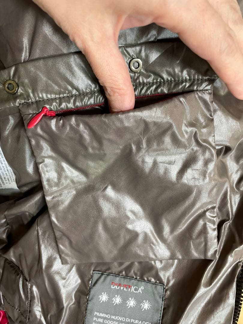 DUVETICA フード付きダウンジャケット 42 赤