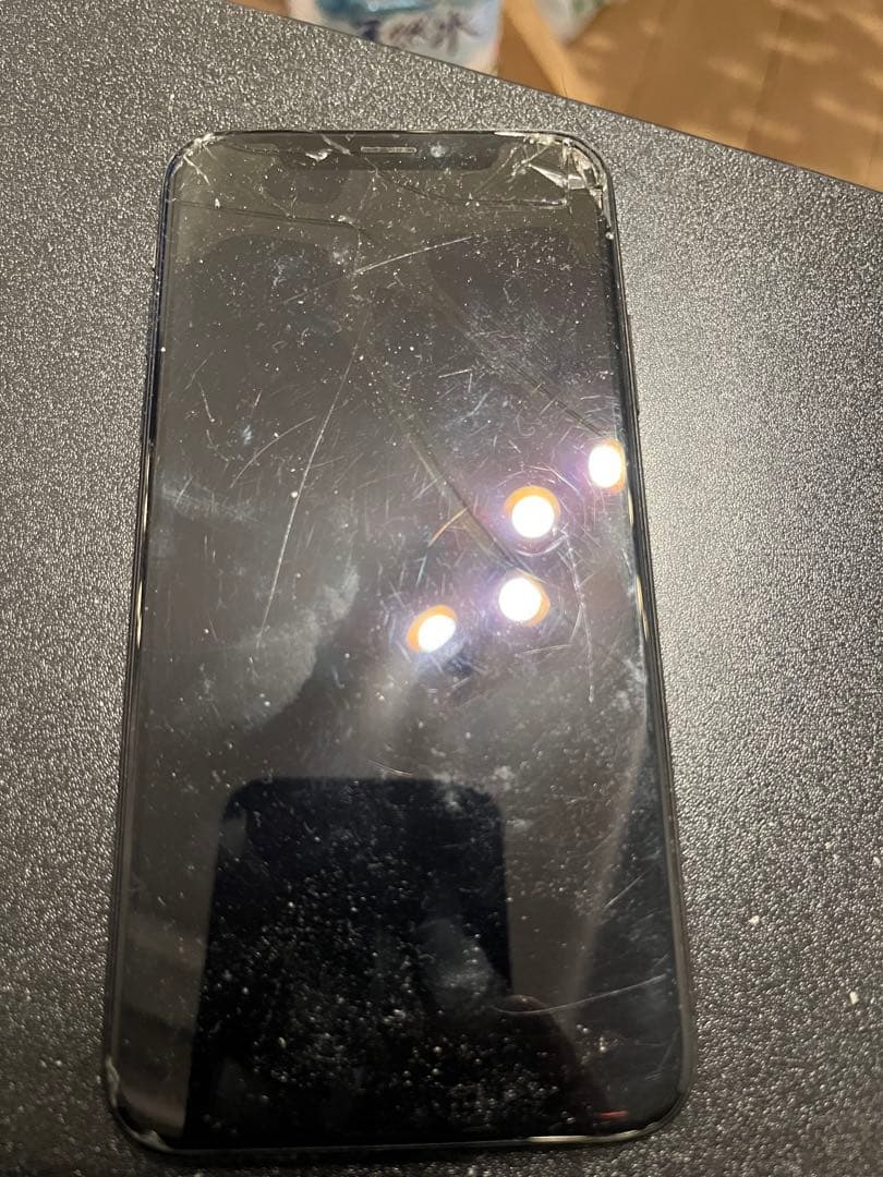 Apple iPhone XS 64GB スペースグレー