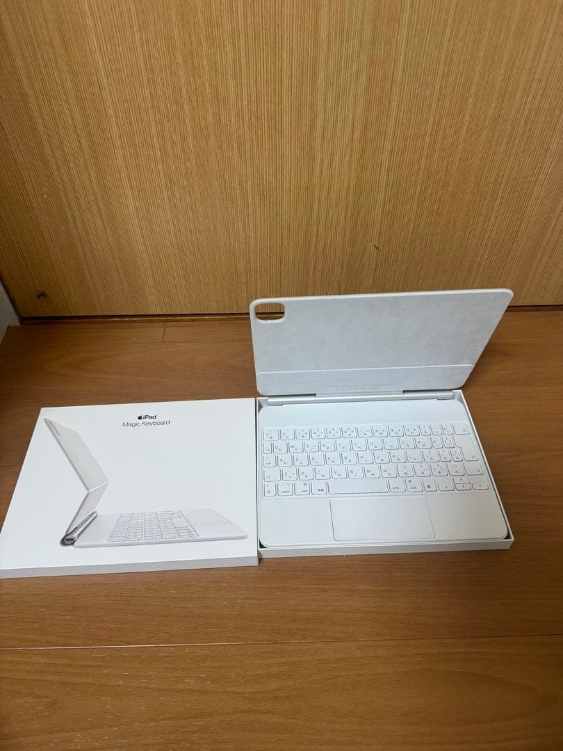 Apple iPadPro 11インチ　Magic keyboard A2261
