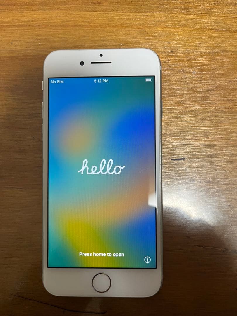 iPhone8 シルバー 64GB