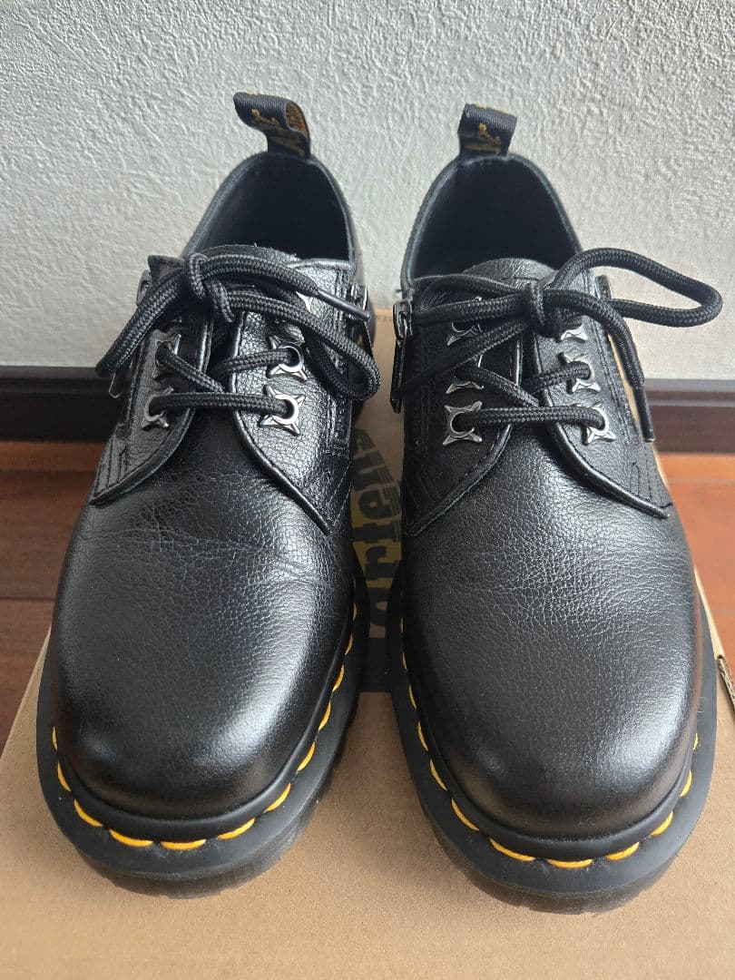 ドクターマーチン 3ホール 1461 ZIP