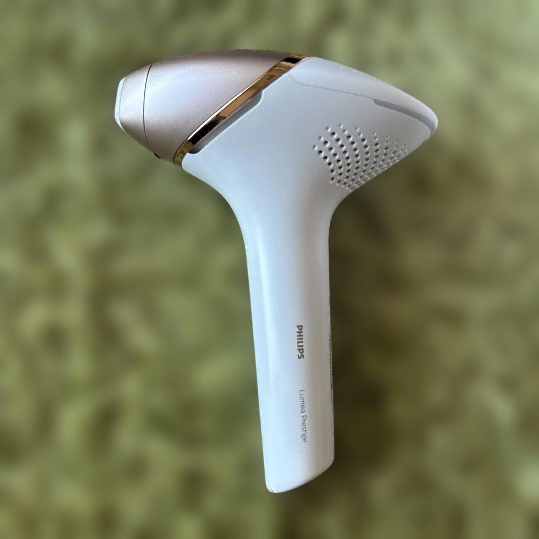 【美品】PHILIPS ルメアプレステージ　(家庭用脱毛器)