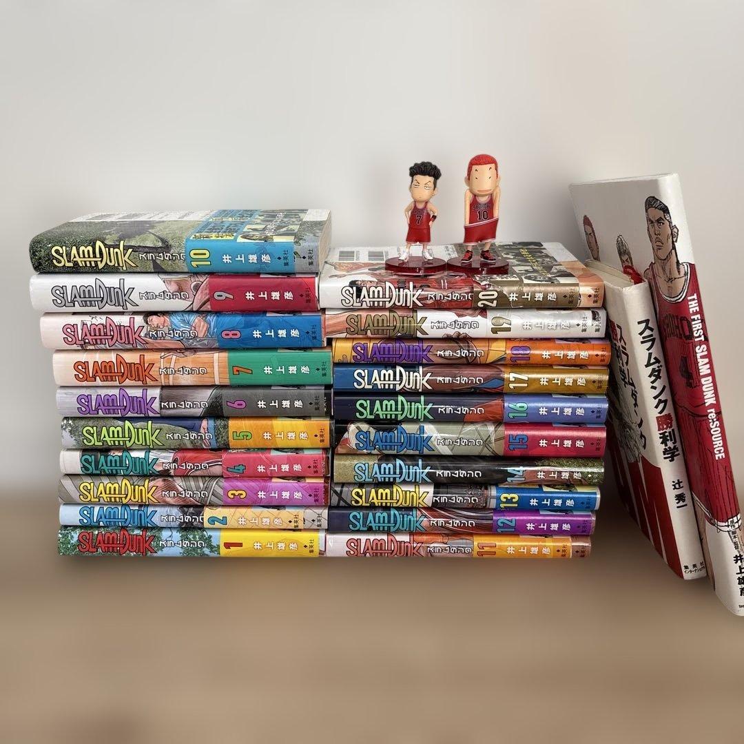 スラムダンクセット！ 新装再編版　全巻 映画館限定フィギュア ほか2冊