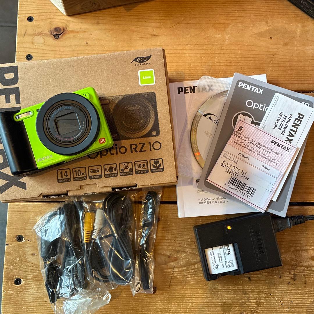 PENTAX Optio RZ10 14MP コンパクトデジタルカメラ