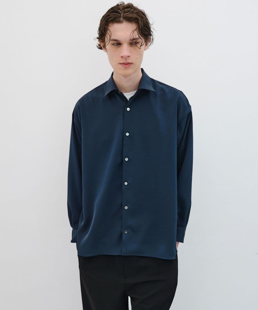 美品★ユナイテッドトウキョウ　COLD DRY ロングスリーブシャツ　1.5万