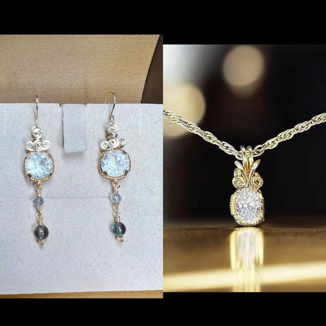 【for マリエモーン様】リビアングラスイヤリング・ホワイトサファイアペントプ