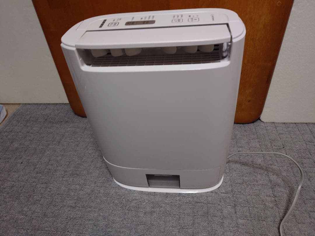 パナソニック F-YZS60 衣類乾燥除湿機 デシカント式 2020年製★