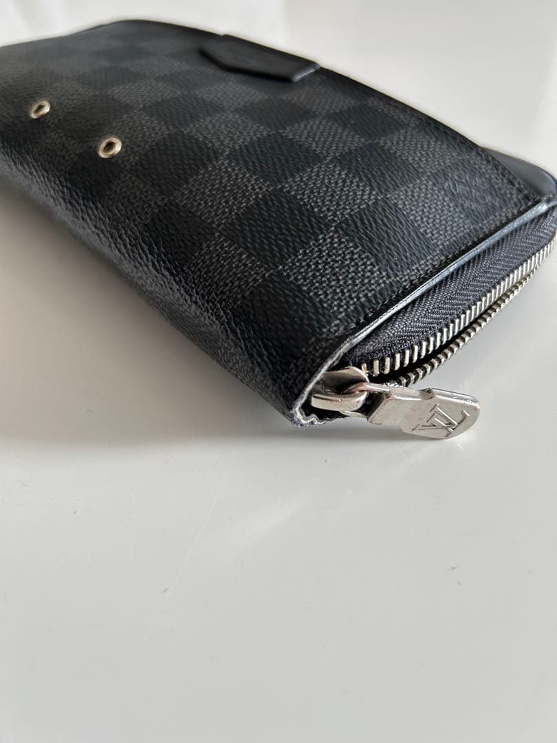 ルイヴィトン　ジッピードラゴンヌ　ダミエグラフィット長財布