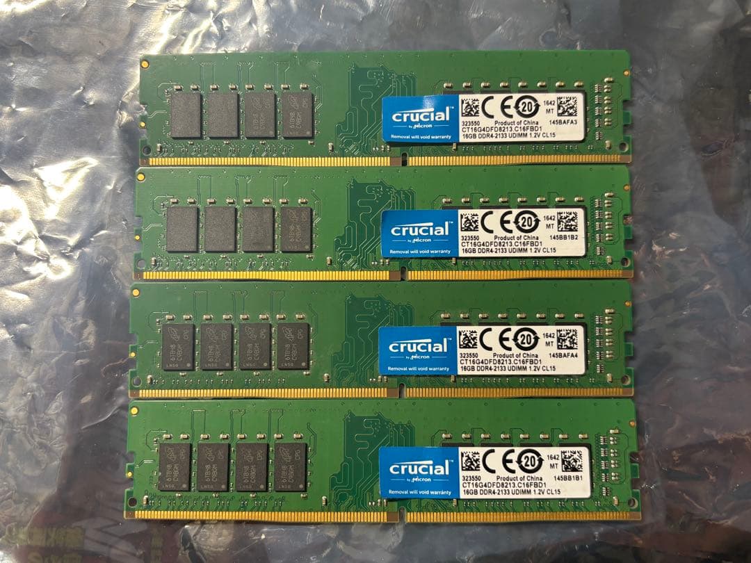 Crucial DDR4 16GB×4枚 2133MHz