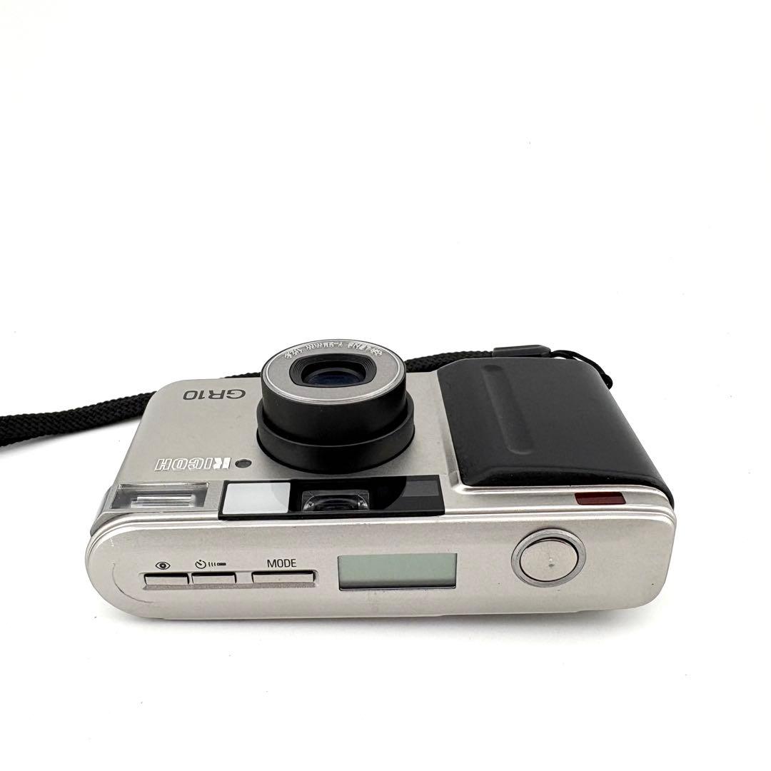 tattan様【完動品・美品】 RICOH GR10 フィルムカメラ 動作確認済