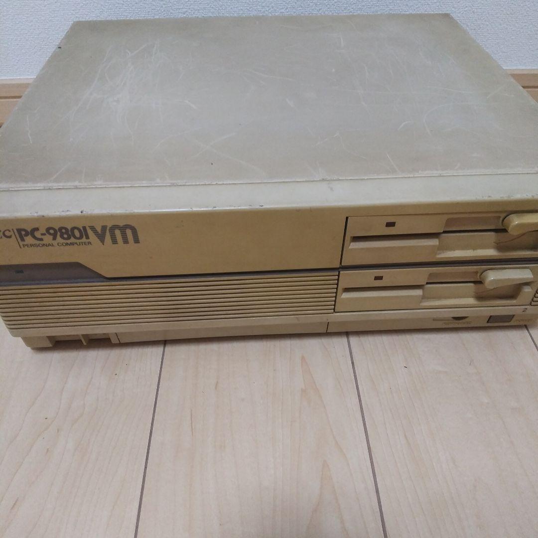 NEC PC-9801VM パーソナルコンピュータ。通電は確認しました。