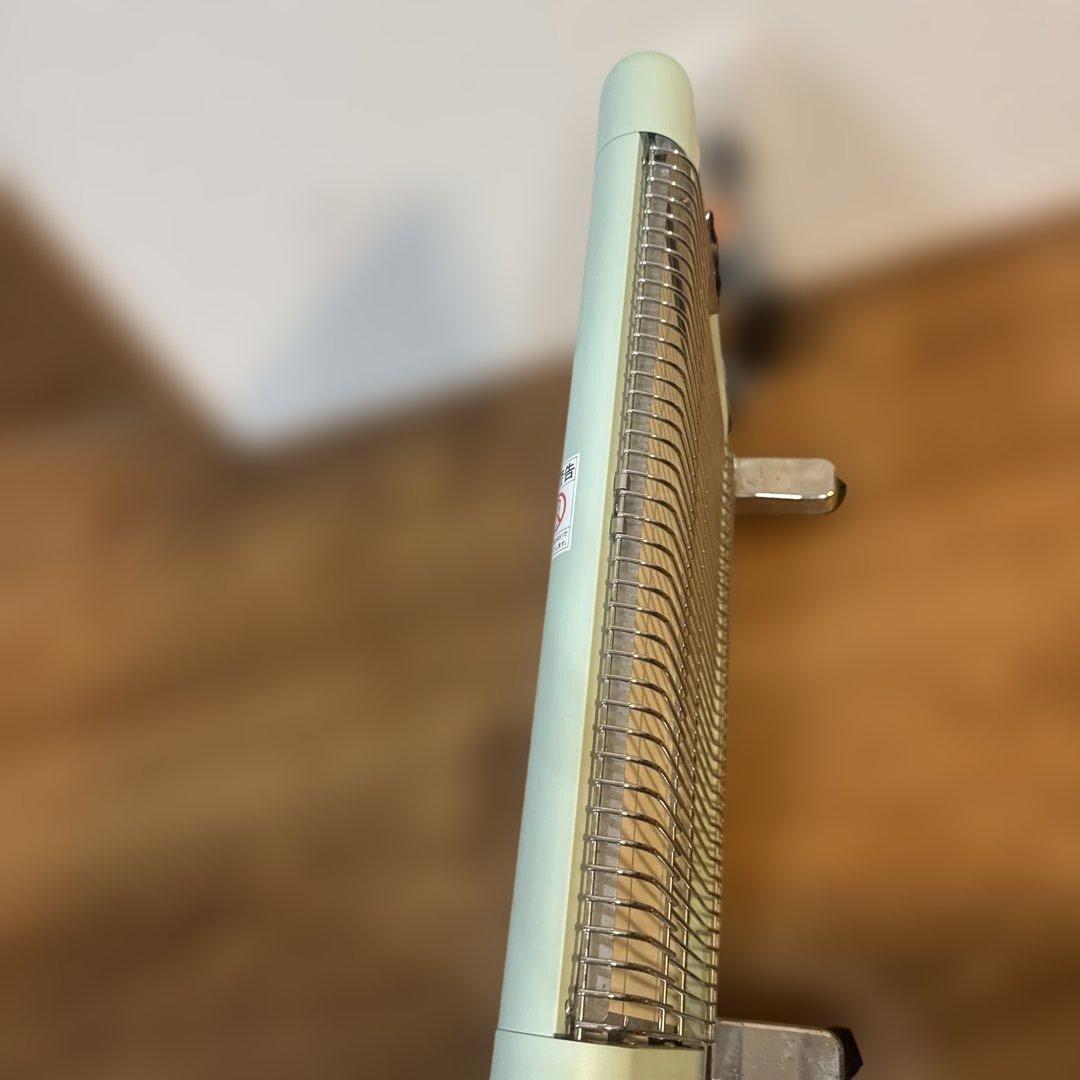 サンラメラ 600W 遠赤外線ヒーター　クラシックグリーン