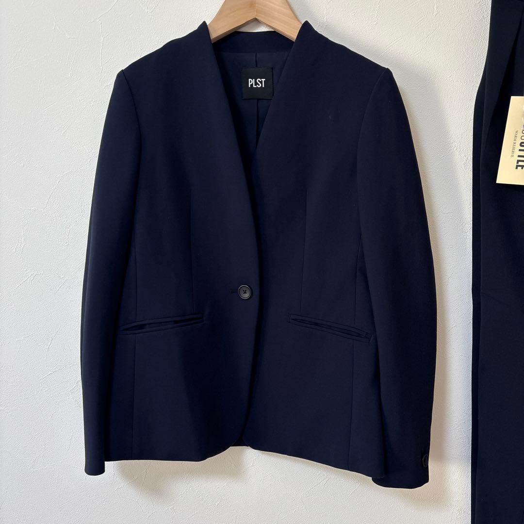 プラステ　ウォームリザーブ　パンツスーツ　ネイビー　XS