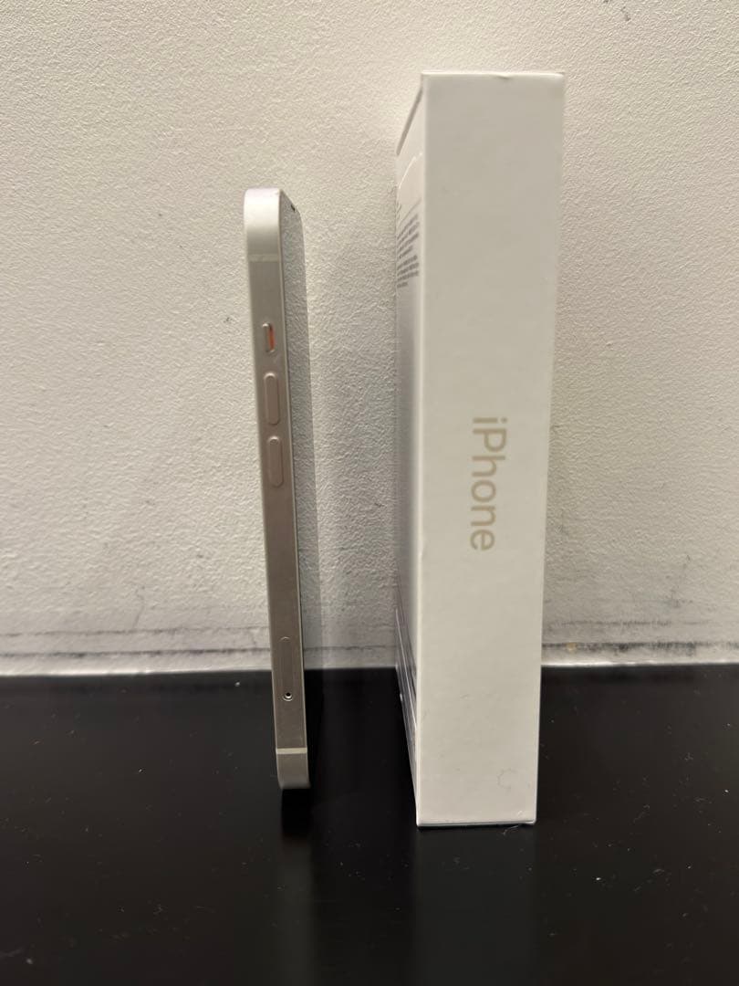 Apple iPhone 14 ホワイト 256GB 本体