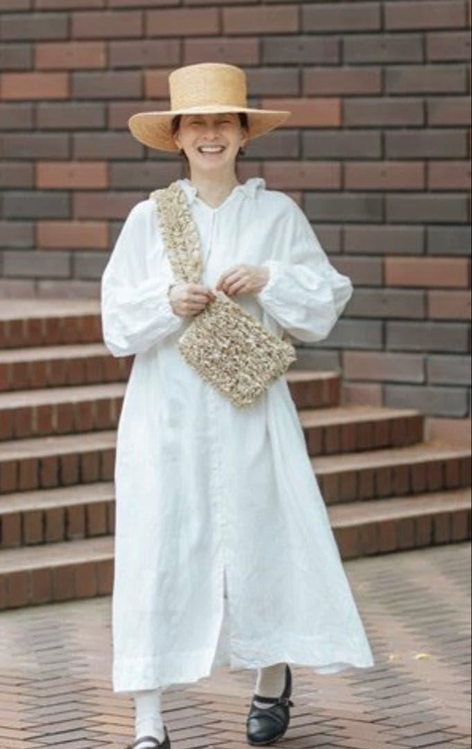 オールドマンズテイラー　フリルボディバッグ　美品