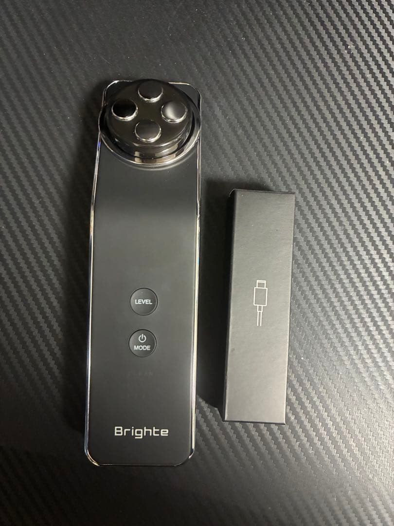 Brighte 美顔器 ELEKI LIFT