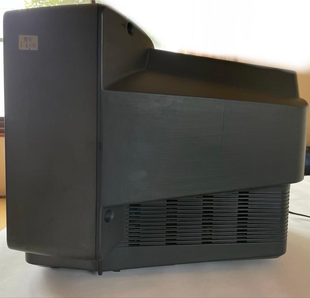 SONY トリニトロン ブラウン管テレビ 16インチ 1995年製 黒