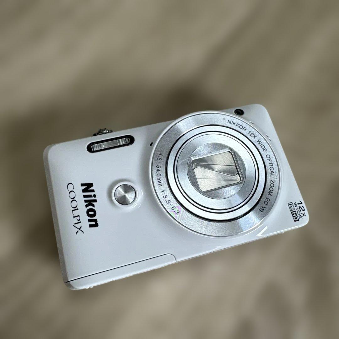 NIKON COOLPIX S6900 白 〚SDカード付〛