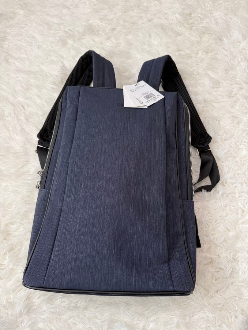 新品　タケオキクチ　ビジネスリュック　ロゴあり