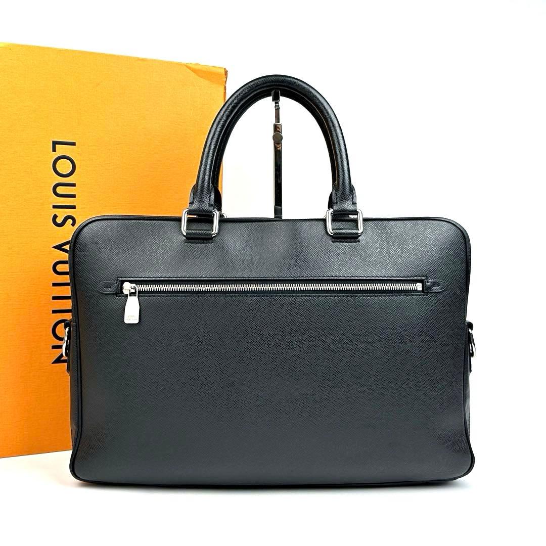 極美品 ルイヴィトン タイガ ポルトドキュマン MM NM M30643 レザー