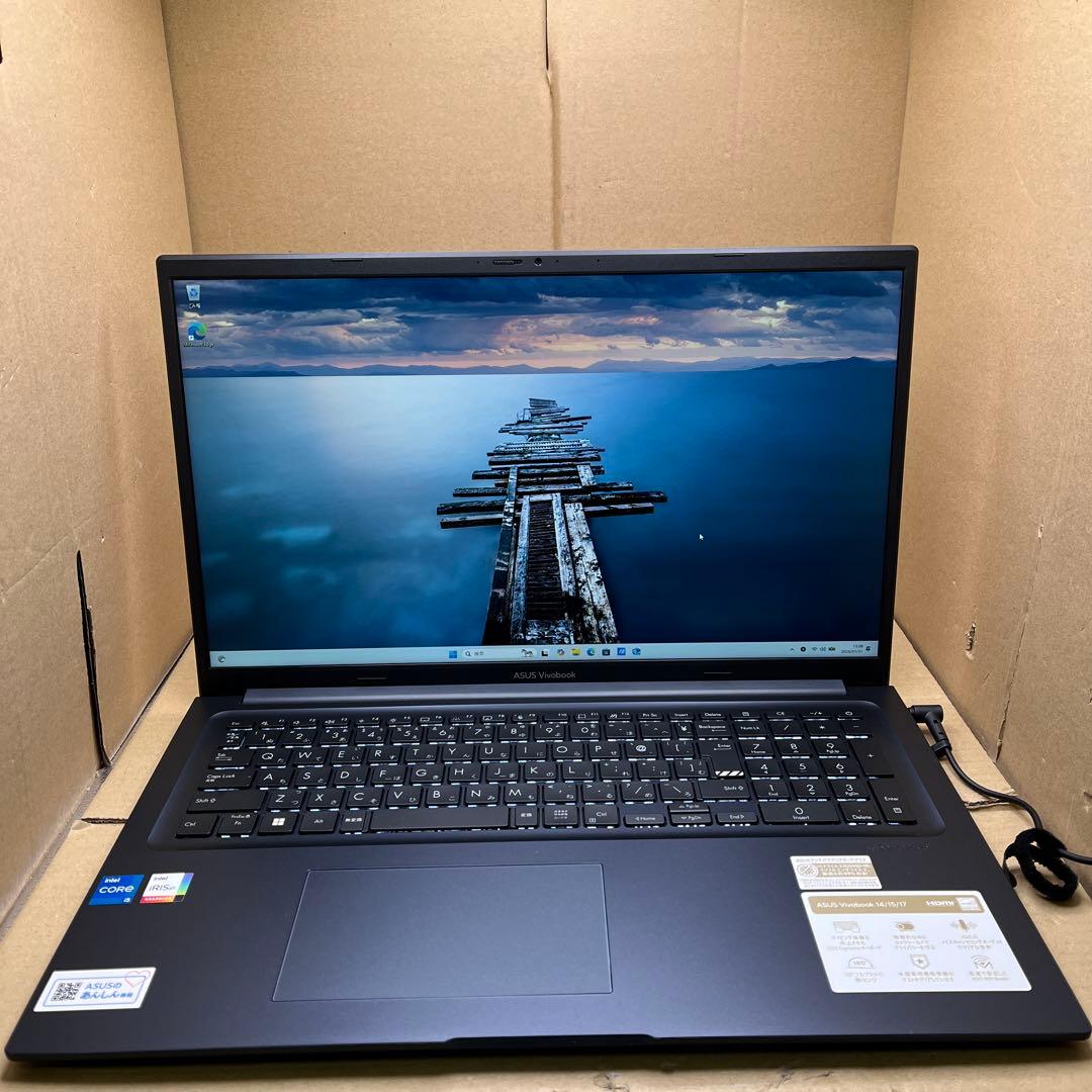 ASUS ノートパソコン Vivobook 17 X1704VA