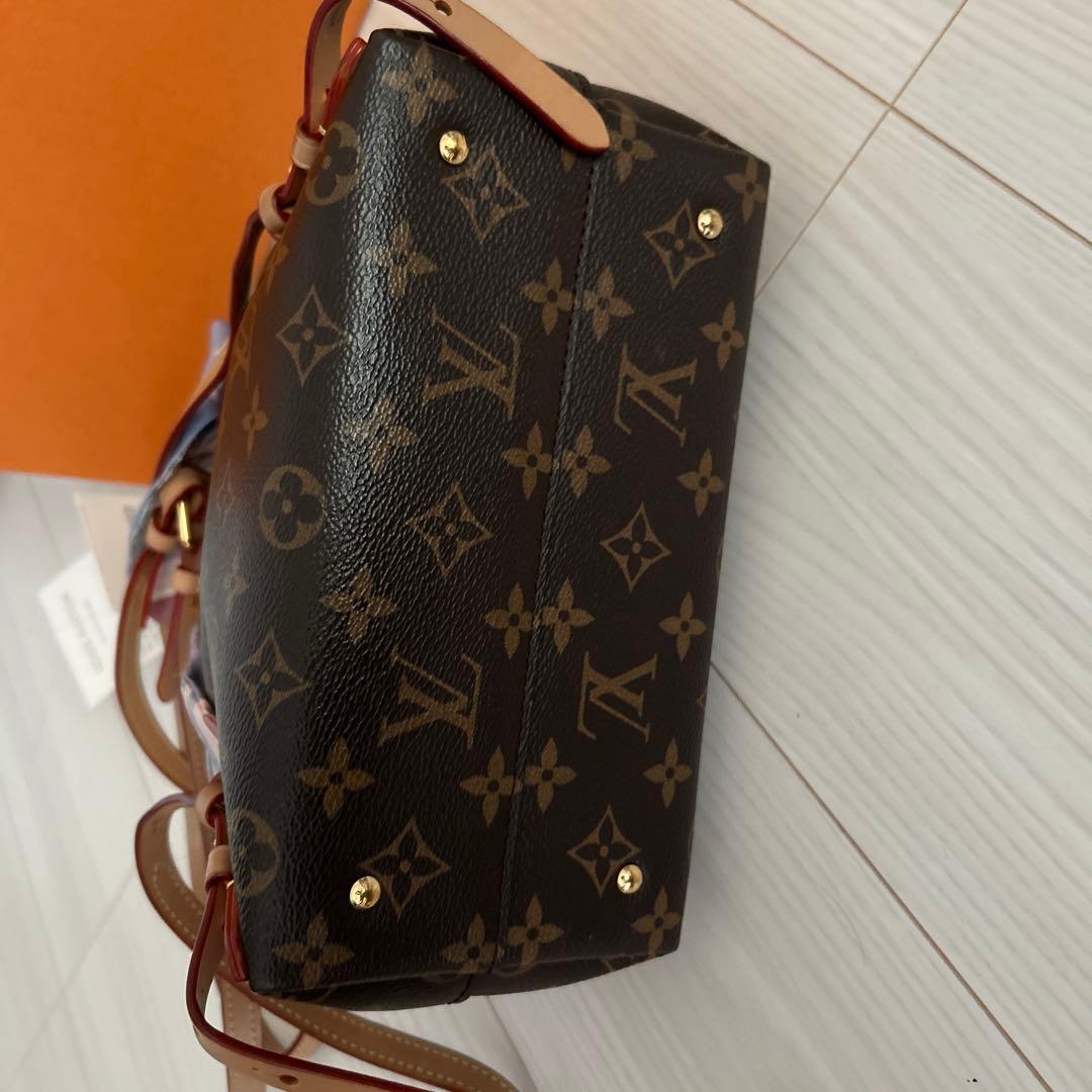 はるぽむ様　LOUIS VUITTON モノグラム LVムーン レザー