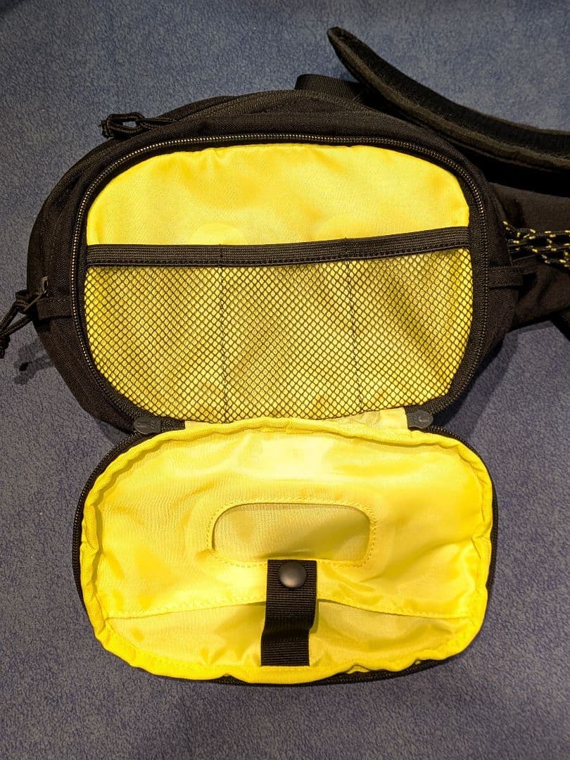 【美品】ハグー Hugoo ヒップシート