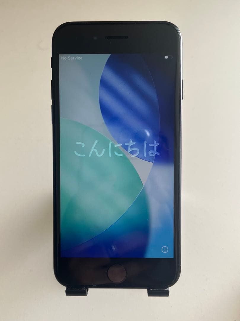 iPhone SE (第2世代) ブラック128GB 画面小キズ・ヒビ