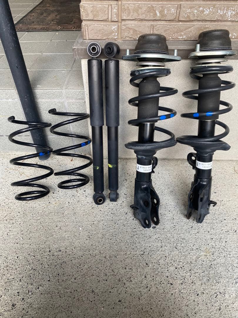 サスペンションキット 41601-64P11