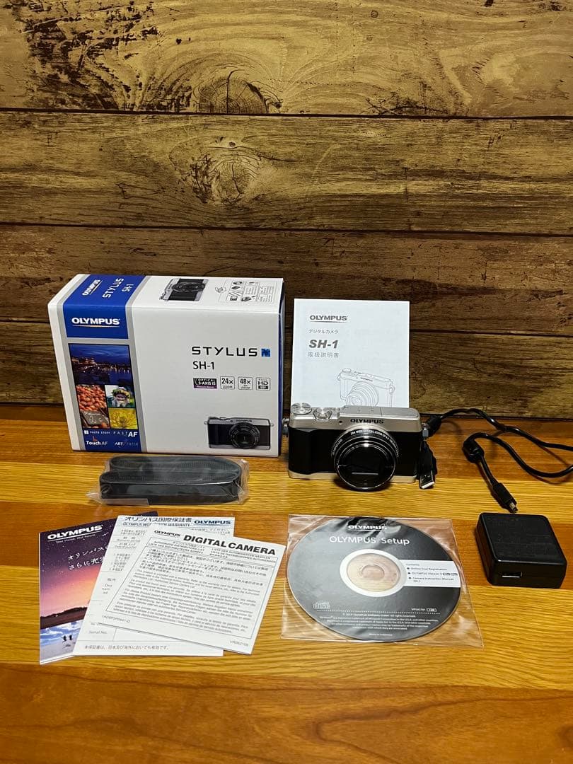 OLYMPUS オリンパス　STYLUS SH-1 シルバー　美品