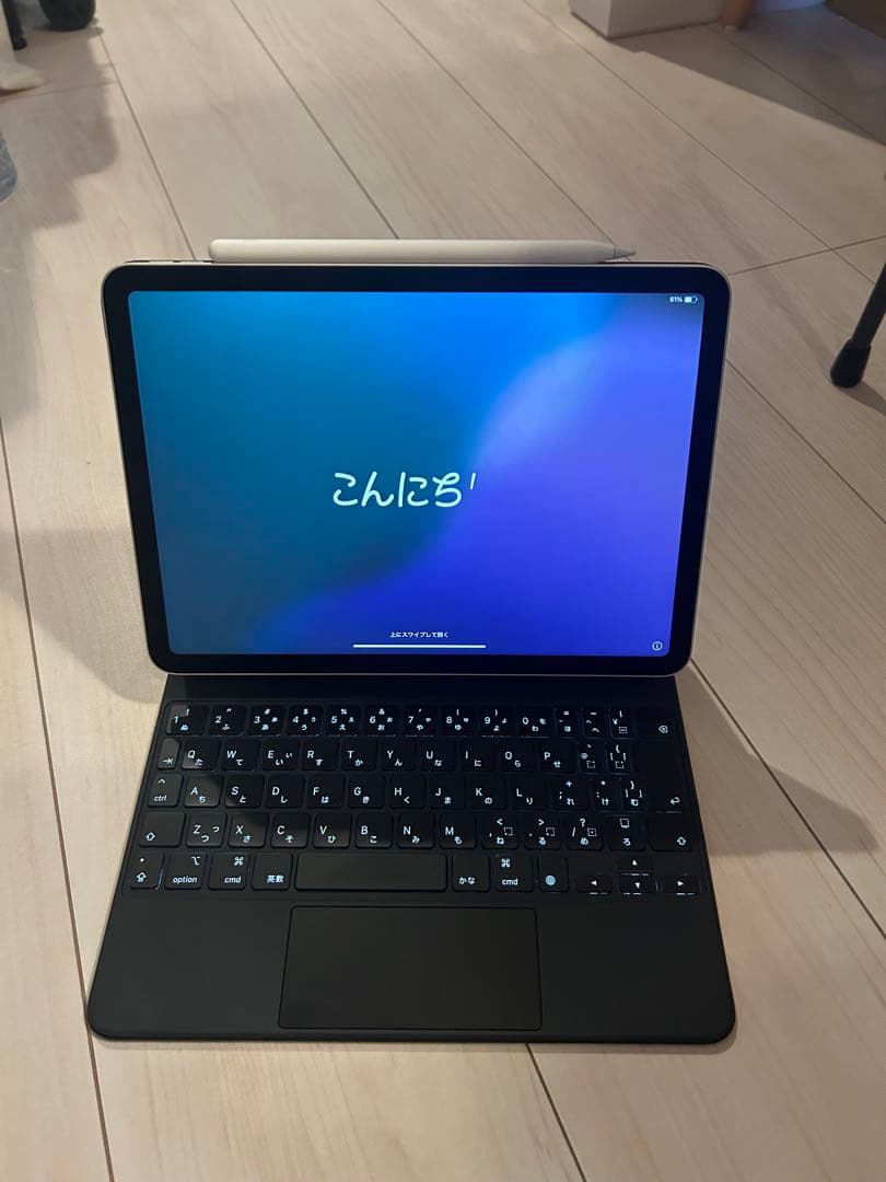 iPad Air 第4世代10.9 256GB Magic Keyboard 他