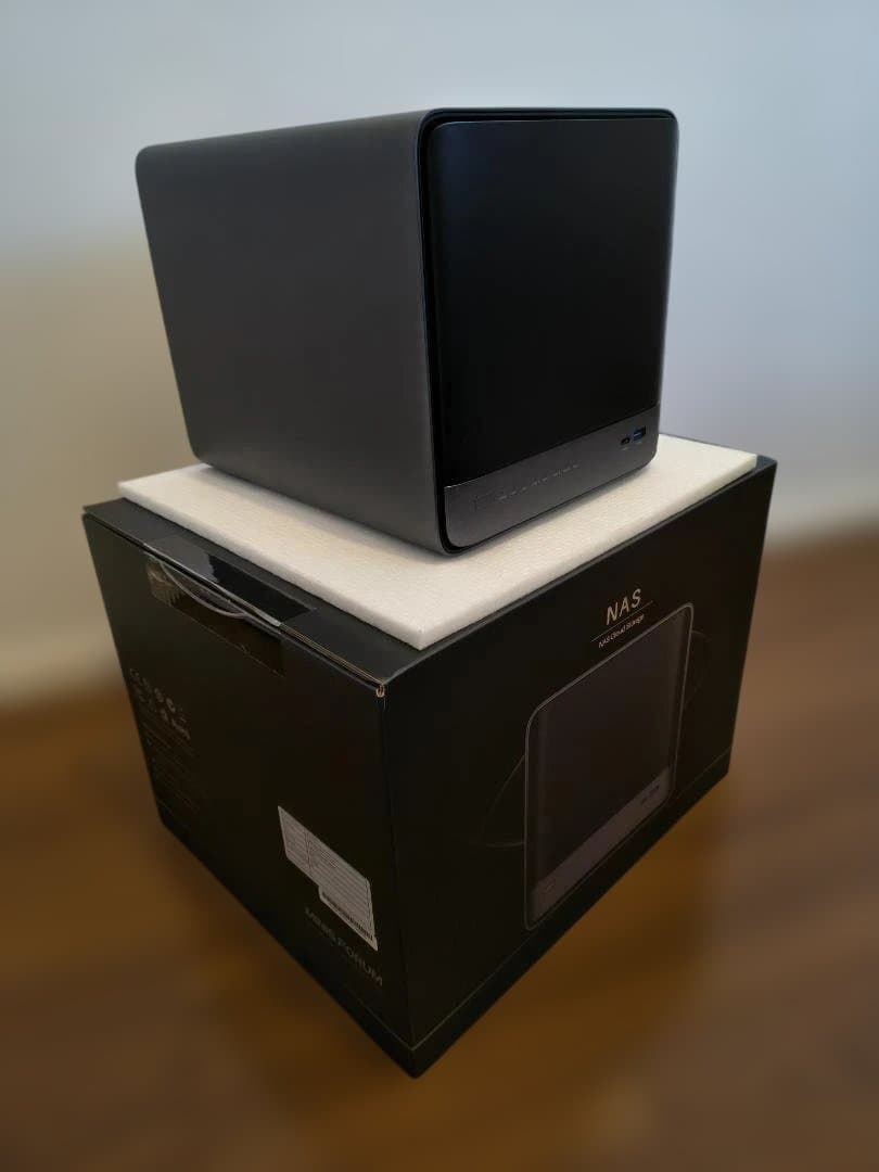 Minisforum N5 NAS ベアボーン 128GB OSストレージ付き