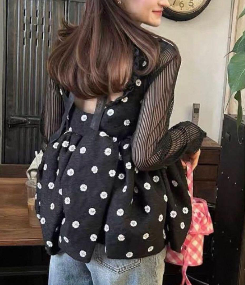 トップス Bibiy. BIANCA BLOSSOM TOP BLACK