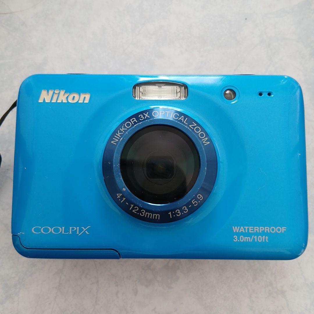 Nikon COOLPIX 防水デジタルカメラ