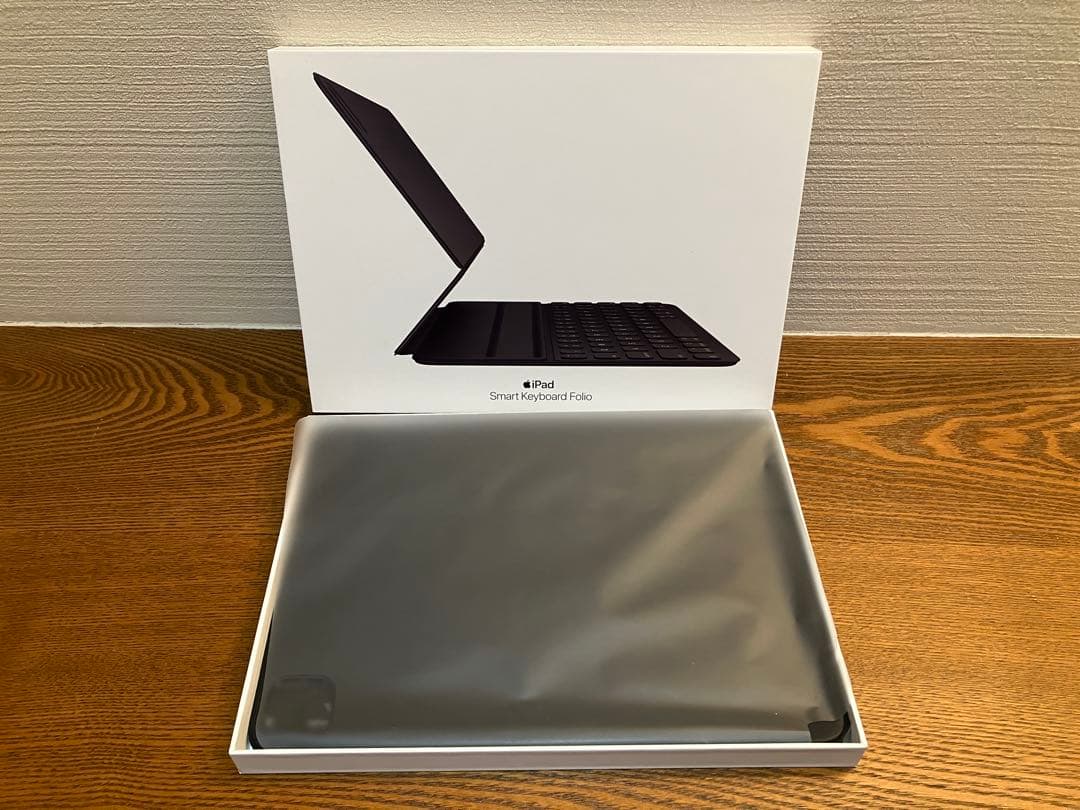 純正ipad pro Smart Keyboard Folio