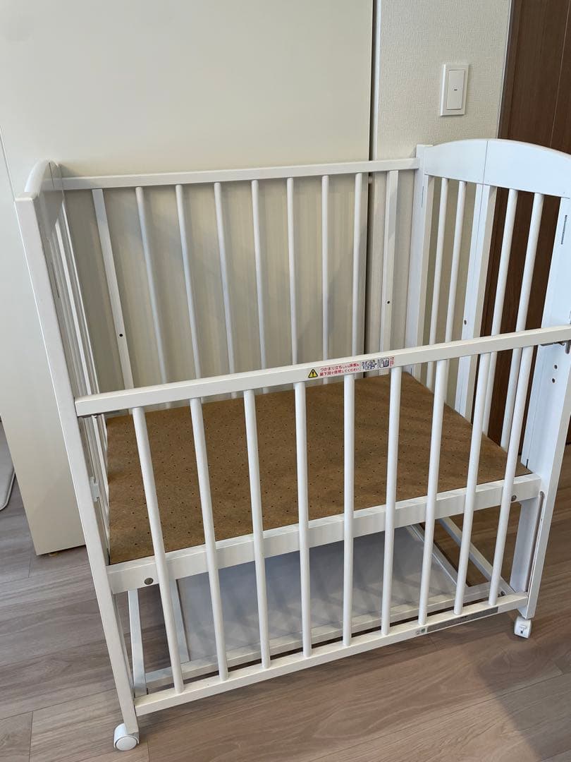 石崎家具　ミニワンタッチハイベッドプチ　ホワイト　折りたたみベビーベッド木製