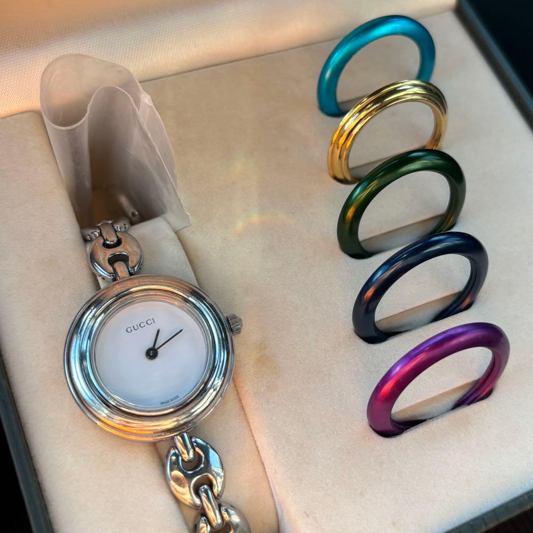 美品✨GUCCI グッチ　チェンジベゼル　メタリック　シルバー