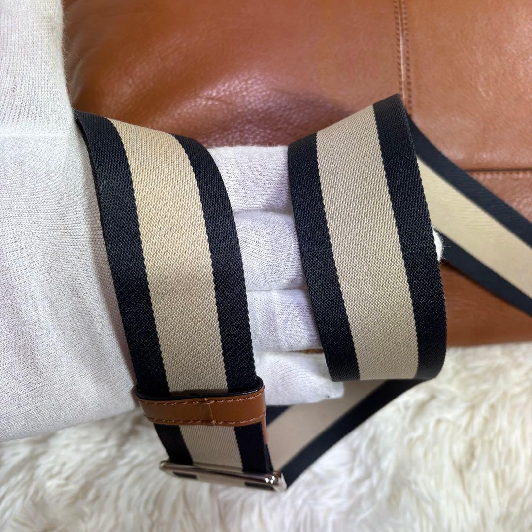 kenken様コーチ サリバン スムース メッセンジャーバッグ ブラウン A4