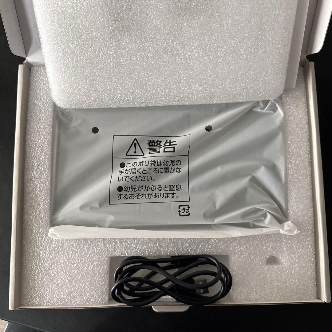 IRIS OHYAMA LUCA タブレット 本体